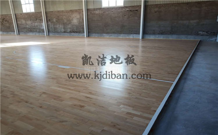北京攀天红篮球馆运动木地板案例
