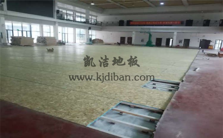 广西来宾市高级中学篮球馆木地板