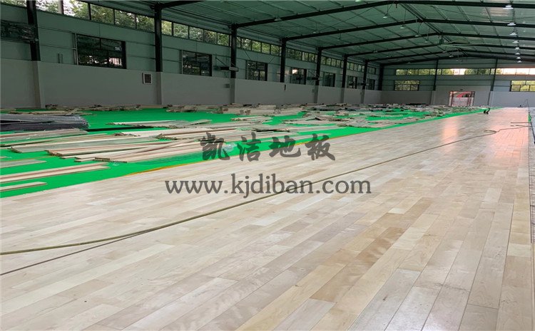 山东兰陵代村LA动力篮球馆木地板项目-凯洁实木运动地板厂家